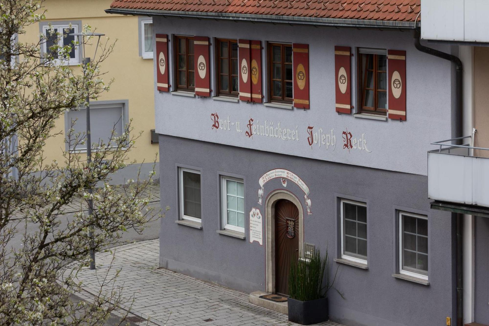 Storchennest - Schoenes, Ruhiges Apartment Mit Sonnenterrasse Тетнанг Екстериор снимка